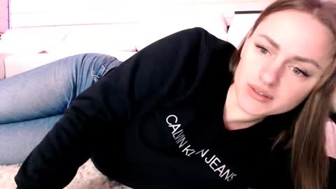 Kiss Ksu online show from April 3, 4:21 am