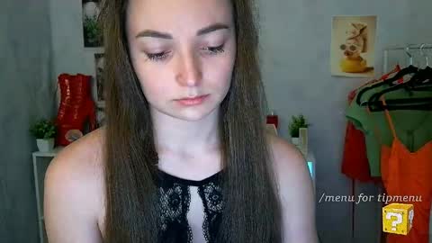 Snapshot of kiss_shy chatting on April 20, 1:36 pm Valeria online show from April 20, 1:36 pm