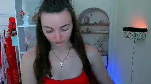 Snapshot of kiss_shy chatting on May 21, 2:35 pm Valeria online show from May 21, 2:35 pm