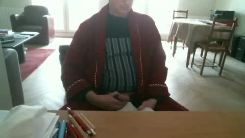 kisslog1 online show from December 22, 11:00 am