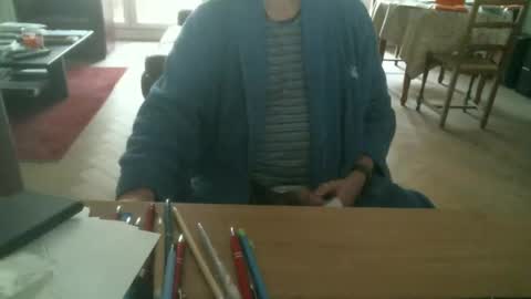 kisslog1 online show from October 18, 7:20 am