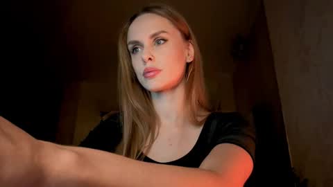 Emma online show from September 27, 8:14 pm