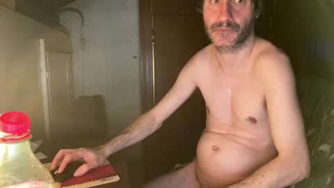 kissofbanned1983 online show from April 14, 8:48 pm