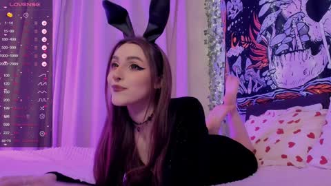 Snapshot of kissthasky chatting on December 13, 6:05 pm Kissthasky online show from December 13, 6:05 pm