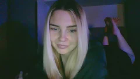 kit katiki1 online show from February 19, 4:58 pm