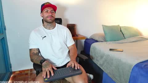 kite__ online show from January 20, 10:48 pm