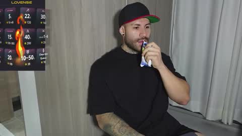 kite__ online show from January 13, 11:21 pm