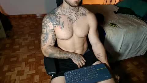 Snapshot of kite__ chatting on April 25, 2:36 am kite__ online show from April 25, 2:36 am