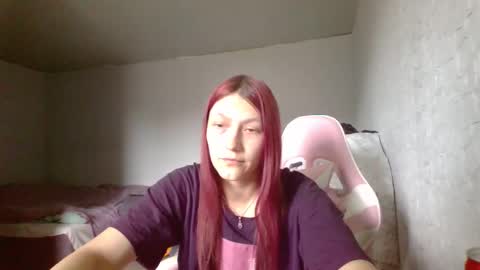 Snapshot of kiti_kitiss chatting on May 18, 11:05 am kiti_kitiss online show from May 18, 11:05 am