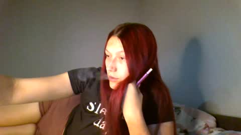 Snapshot of kiti_kitiss chatting on June 21, 5:59 pm kiti_kitiss online show from June 21, 5:59 pm