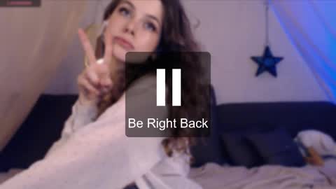 Snapshot of kitkatsweetspot chatting on May 24, 3:55 am kitkatsweetspot online show from May 24, 3:55 am