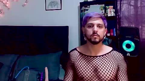 Alejandro online show from October 3, 7:55 pm