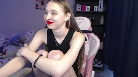 Snapshot of kitsuneyx chatting on May 23, 2:50 am kitsuneyX online show from May 23, 2:50 am