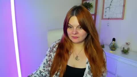 Snapshot of kittengingerxo chatting on July 28, 2:13 pm Kitten online show from July 28, 2:13 pm