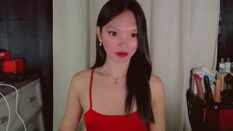 Snapshot of kitteylovesyou chatting on April 19, 8:55 pm KITTY online show from April 19, 8:55 pm