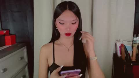 Snapshot of kitteylovesyou chatting on April 24, 10:01 pm KITTY online show from April 24, 10:01 pm