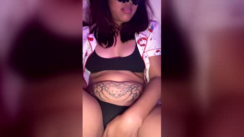 kittiannyela online show from April 28, 6:51 am