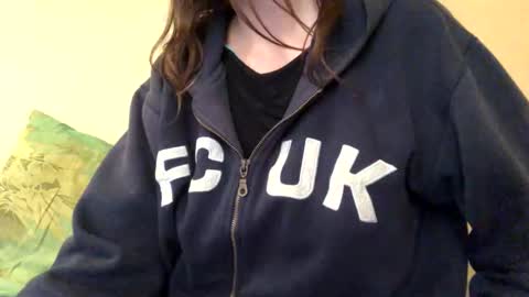 Kittie Creme online show from June 8, 10:59 am