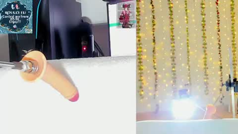 Snapshot of kitty__rosse__ chatting on July 5, 10:22 am Kitty online show from July 5, 10:22 am