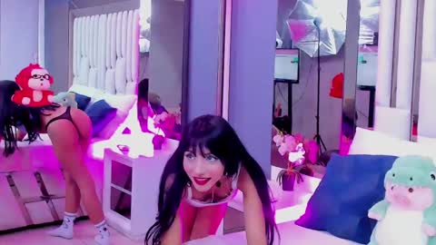 Snapshot of kitty_eliffe chatting on February 27, 7:37 pm kitty online show from February 27, 7:37 pm