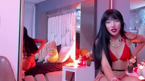 Snapshot of kitty_eliffe chatting on March 3, 10:52 pm kitty online show from March 3, 10:52 pm