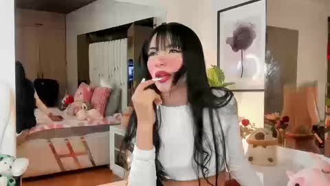 Snapshot of kitty_eliffe chatting on September 11, 10:10 pm kitty online show from September 11, 10:10 pm