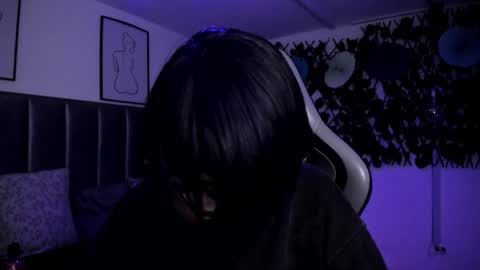 Snapshot of kitty_gang chatting on April 29, 2:04 am Camila online show from April 29, 2:04 am