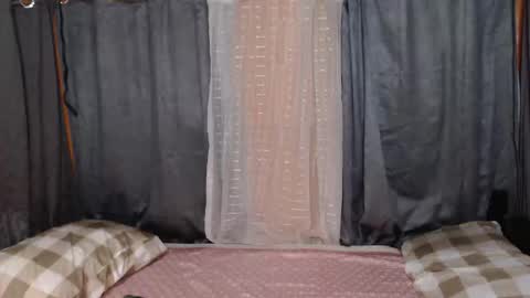 Snapshot of kitty_kim07 chatting on October 15, 8:47 am kitty_kim07 online show from October 15, 8:47 am