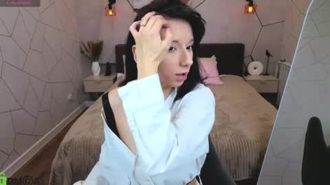 kitty online show from April 3, 1:14 am