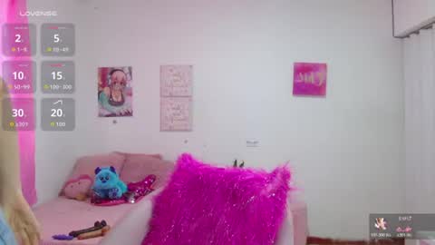 Snapshot of kitty_seducction chatting on June 29, 8:31 pm Aleja online show from June 29, 8:31 pm