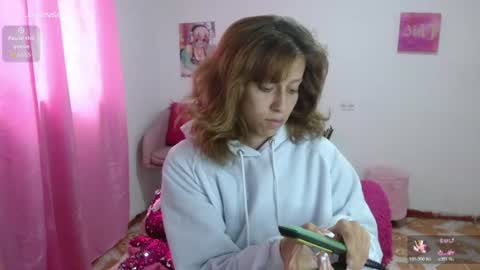 Snapshot of kitty_seducction chatting on July 5, 7:54 pm Aleja online show from July 5, 7:54 pm