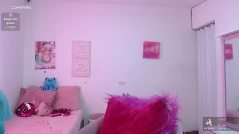 Snapshot of kitty_seducction chatting on July 6, 6:43 pm Aleja online show from July 6, 6:43 pm