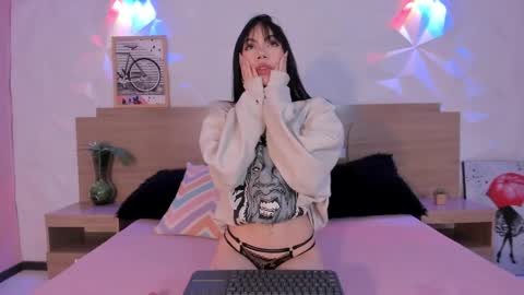 kitty online show from March 31, 12:05 pm