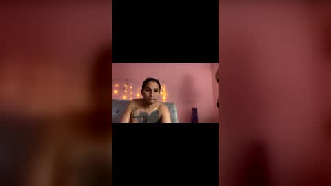 KittyLove online show from November 26, 10:00 pm