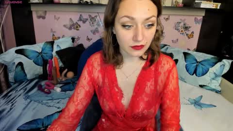 Snapshot of kittydoll97 chatting on October 5, 8:12 am Sandra online show from October 5, 8:12 am