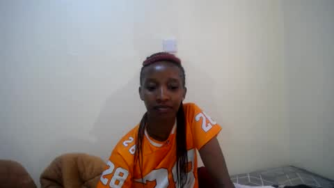 Snapshot of kittyfay_ chatting on June 17, 6:16 am Fay online show from June 17, 6:16 am