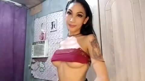 Snapshot of kittykatarena chatting on March 5, 6:56 pm Katarena Latsveya online show from March 5, 6:56 pm