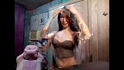 Snapshot of kittykatarena chatting on February 13, 6:59 pm Katarena Latsveya online show from February 13, 6:59 pm