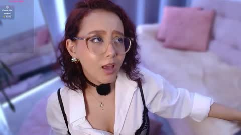 Snapshot of kittysophie_ chatting on May 27, 9:12 pm Sophie online show from May 27, 9:12 pm