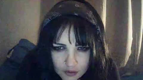 Snapshot of kittytats21 chatting on May 19, 10:49 pm SummerT online show from May 19, 10:49 pm