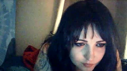 Snapshot of kittytats21 chatting on June 6, 11:31 pm SummerT online show from June 6, 11:31 pm