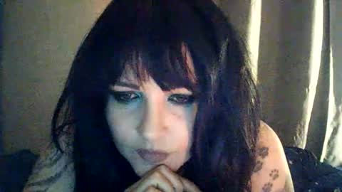 Snapshot of kittytats21 chatting on June 9, 10:54 pm SummerT online show from June 9, 10:54 pm