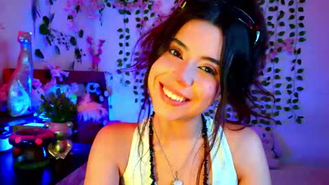 Kittyuwu  online show from November 7, 7:25 pm