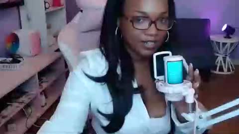 Snapshot of kittyxoxonoir chatting on November 10, 6:40 pm kittyxoxonoir online show from November 10, 6:40 pm