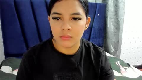 kittyy_18_ online show from March 1, 11:56 am