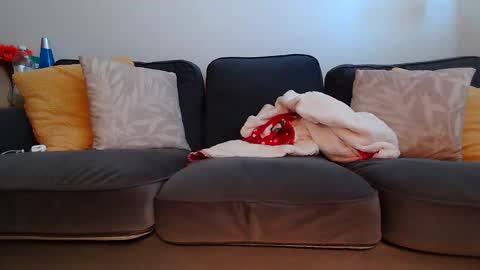 Kittyymaze online show from December 20, 1:40 pm