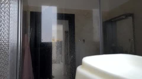 Eva kity69 on tweeter online show from April 22, 9:01 am