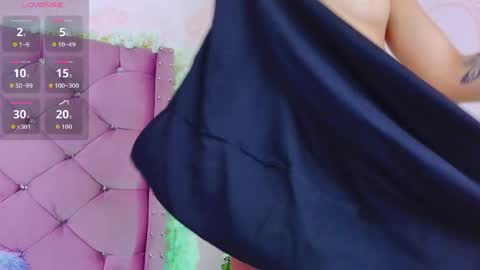 kity online show from April 18, 7:58 pm