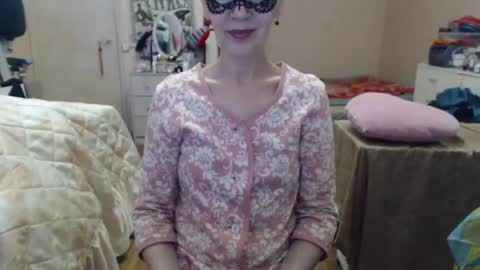 Snapshot of kiuminberry chatting on June 25, 12:09 pm KiuminBerry online show from June 25, 12:09 pm