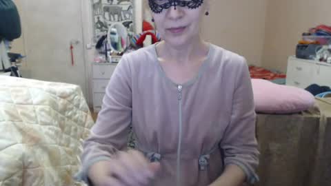 Snapshot of kiuminberry chatting on June 27, 10:09 am KiuminBerry online show from June 27, 10:09 am